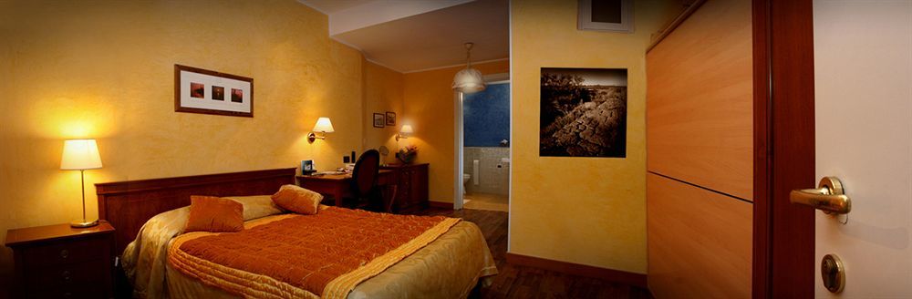 Hotel Regina Градо Екстер'єр фото