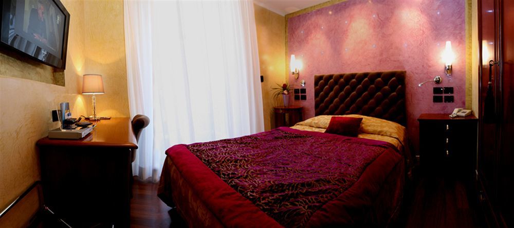 Hotel Regina Градо Екстер'єр фото