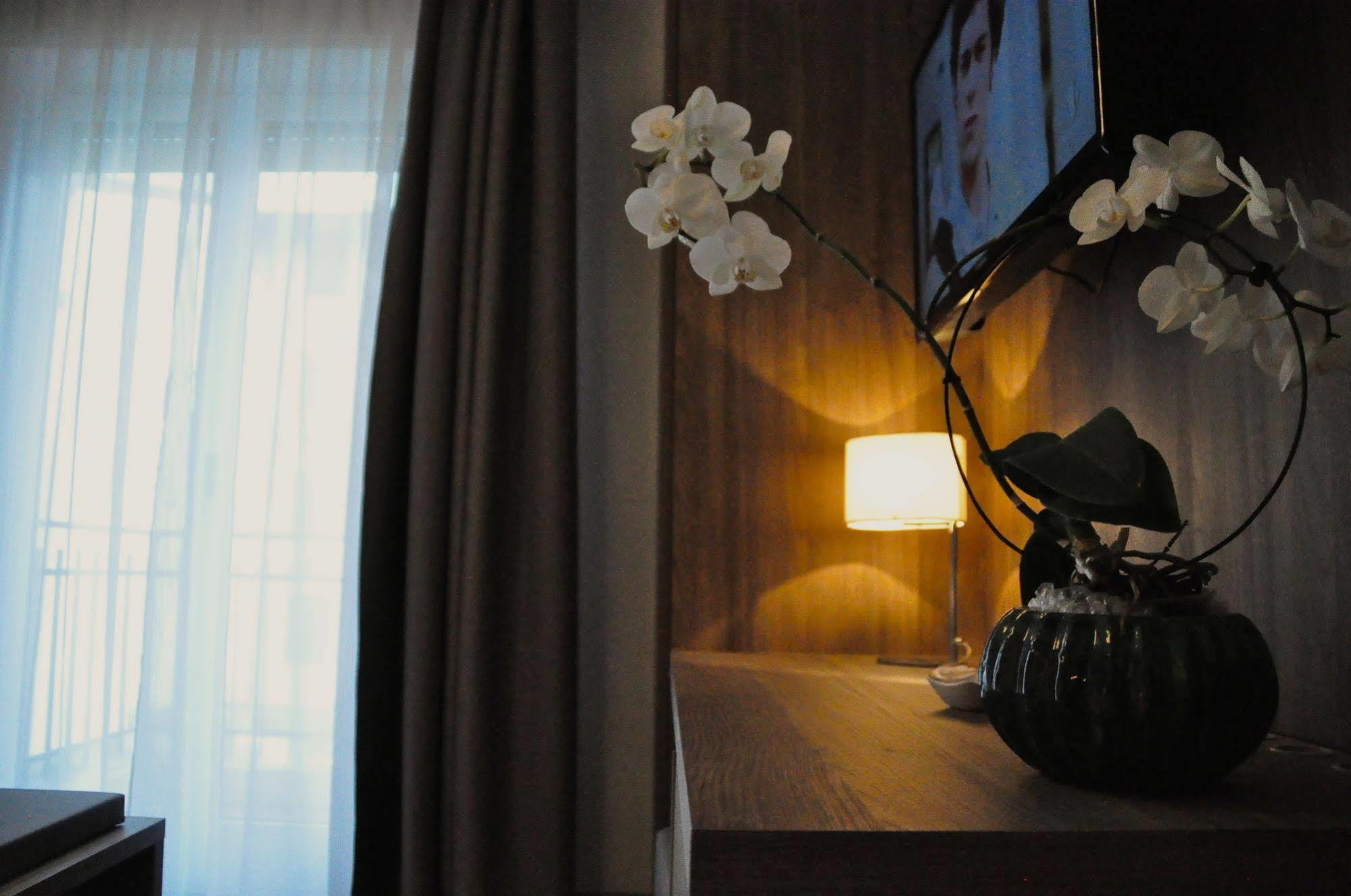 Hotel Regina Градо Екстер'єр фото