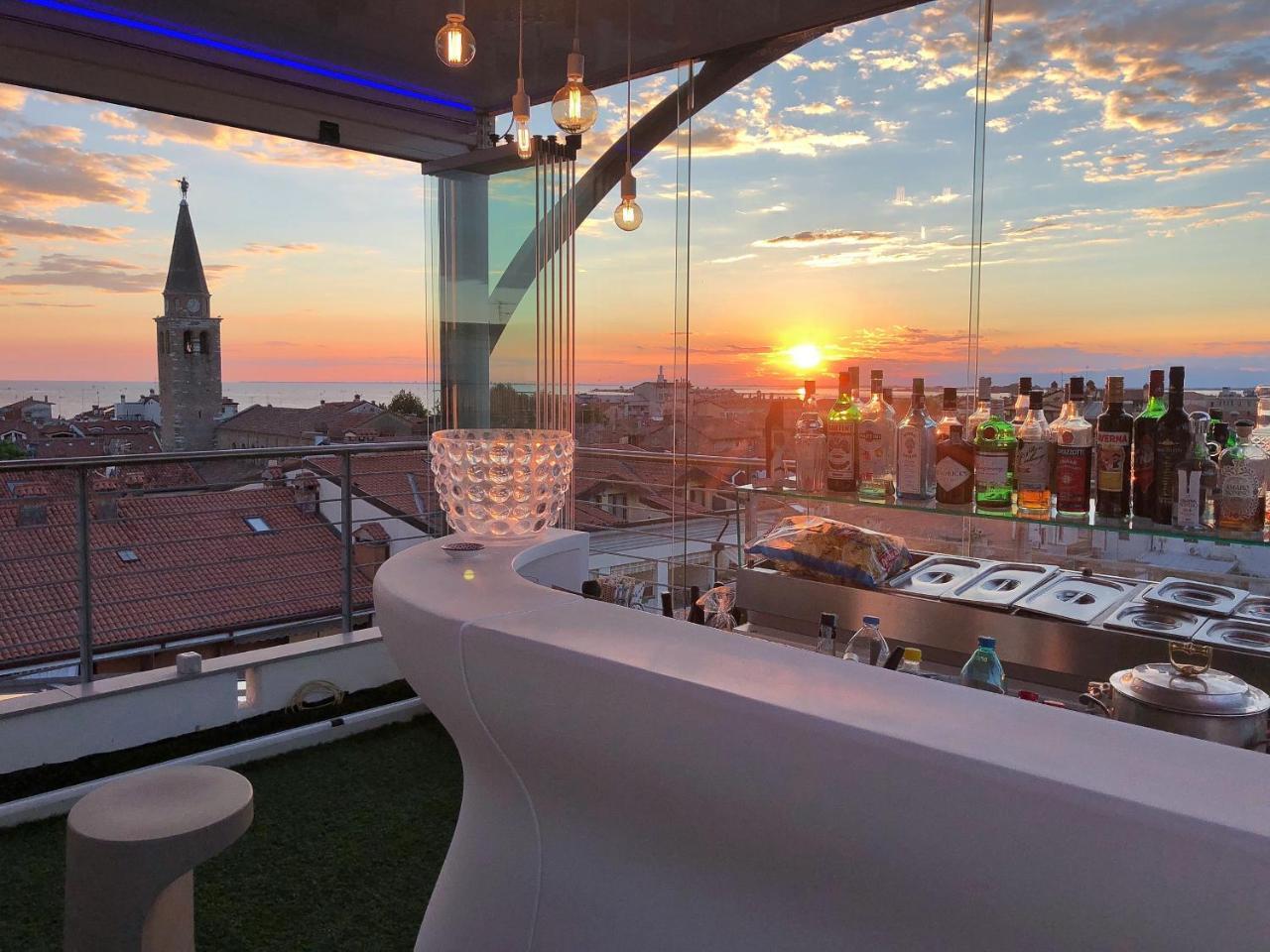 Hotel Regina Градо Екстер'єр фото